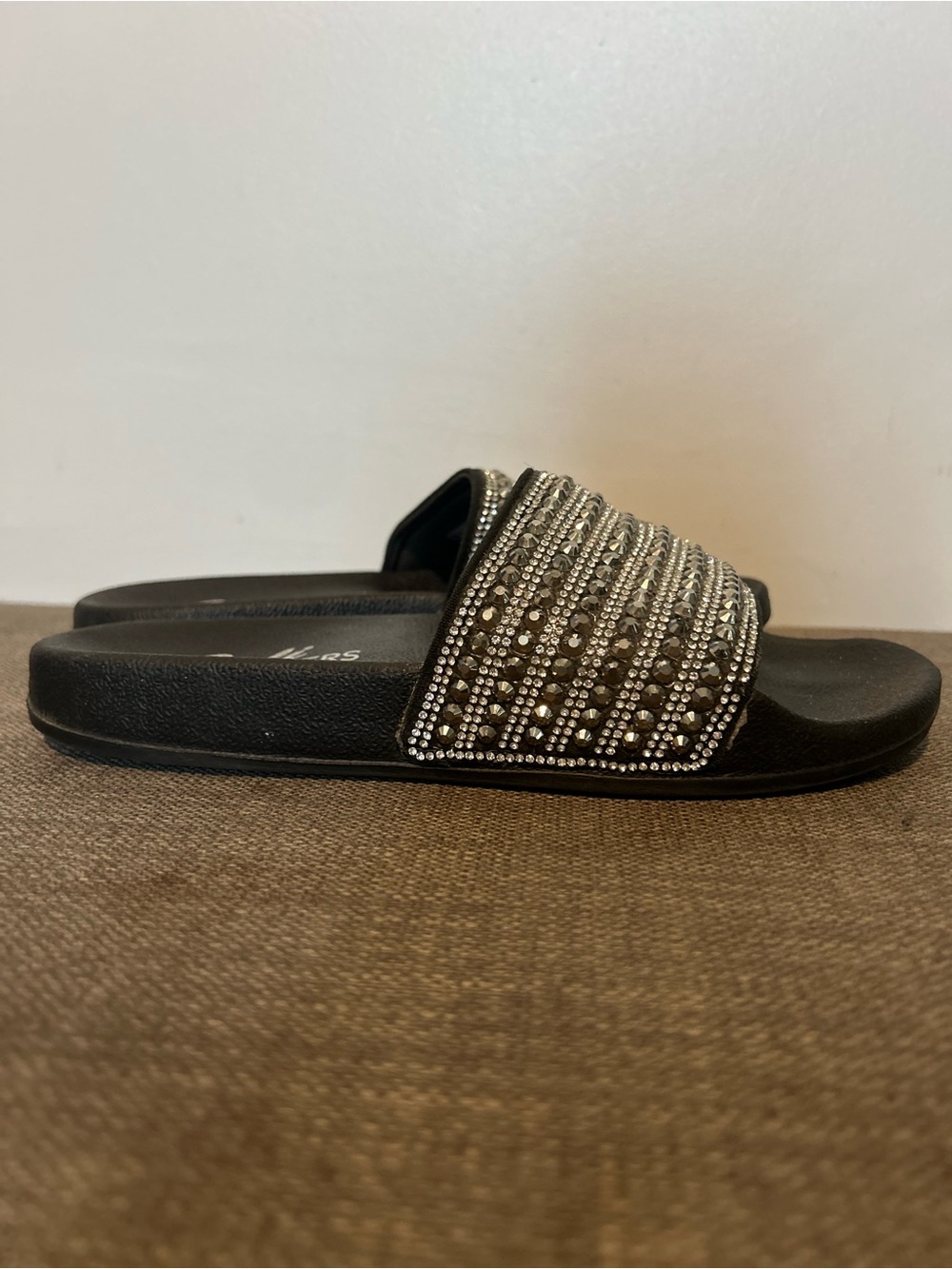 Skechers Sparkle Slide Sandals in Black with Crystal Straps - Picture 4 of 8